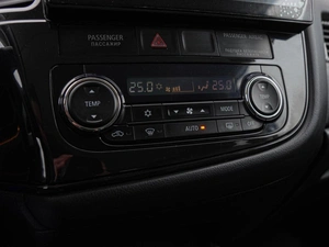 Внедорожник Mitsubishi Outlander 2014 года, 1650000 рублей, Волгоград