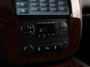 Внедорожник Chevrolet Tahoe 2013 года, 1974400 рублей, Москва