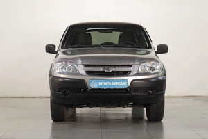Внедорожник Chevrolet Niva 2018 года, 799000 рублей, Челябинск