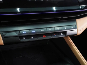 Лифтбек Changan UNI-V 2022 года, 2139000 рублей, Воронеж