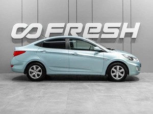 Седан Hyundai Solaris 2011 года, 649000 рублей, Тюмень