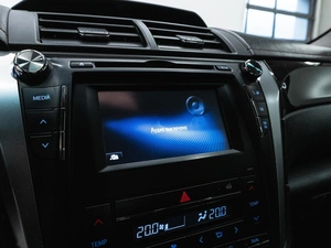 Седан Toyota Camry 2015 года, 1612000 рублей, Красноярск