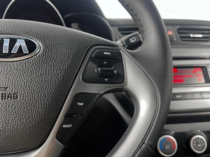 Хетчбэк Kia Rio 2016 года, 998900 рублей, Казань