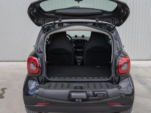 Хетчбэк Smart Fortwo 2018 года, 860000 рублей, Краснодар