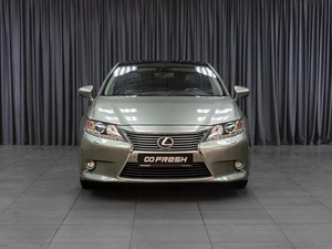 Седан Lexus ES 2015 года, 2078000 рублей, Тюмень