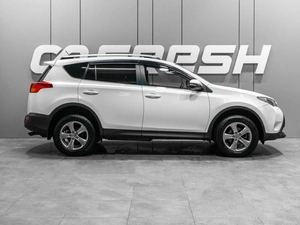 Внедорожник Toyota RAV4 2015 года, 2180000 рублей, Тюмень