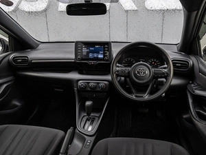 Хетчбэк Toyota Yaris 2020 года, 1240000 рублей, Краснодар