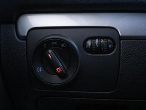 Хетчбэк Volkswagen Golf 2011 года, 860000 рублей, Краснодар