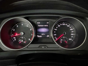 Внедорожник Volkswagen Tiguan 2018 года, 2520000 рублей, Красноярск