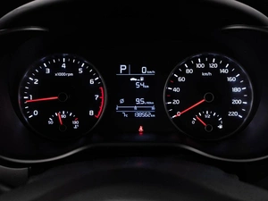 Хетчбэк Kia Rio X-Line 2019 года, 1479000 рублей, Тюмень