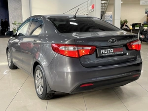 Седан Kia Rio 2012 года, 847000 рублей, Солонцы