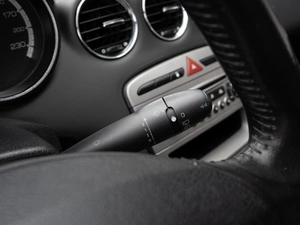 Хетчбэк Peugeot 308 2009 года, 590000 рублей, Краснодар