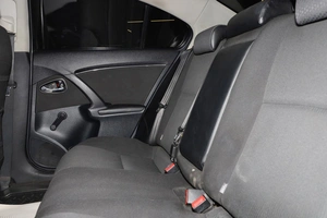 Седан Toyota Avensis 2009 года, 1219000 рублей, Новосибирск