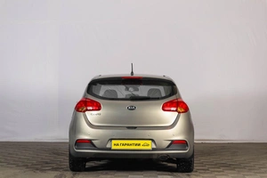 Хетчбэк Kia Ceed 2012 года, 1349000 рублей, Тюмень