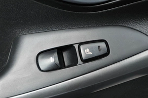 Седан Hyundai Elantra 2015 года, 959000 рублей, Тюмень