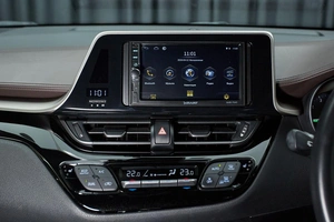 Внедорожник Toyota C-HR 2019 года, 2170000 рублей, Красноярск