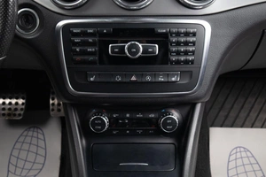 Внедорожник Mercedes-benz GLA-класс 2015 года, 1699000 рублей, Оренбург