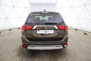 Внедорожник Mitsubishi Outlander 2019 года, 2499000 рублей, Обнинск
