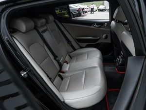 Лифтбек Kia Stinger 2018 года, 2438000 рублей, Ставрополь