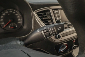 Седан Hyundai Solaris 2022 года, 1829000 рублей, Челябинск