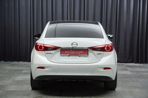 Седан Mazda Axela 2018 года, 1197000 рублей, Красноярск