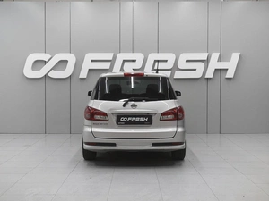 Универсал Nissan Wingroad 2009 года, 500000 рублей, Ростов-на-Дону