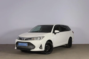 Универсал Toyota Corolla Fielder 2017 года, 1339000 рублей, Новосибирск