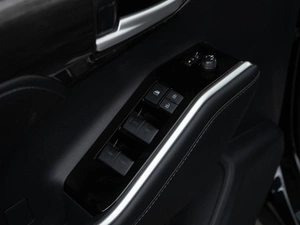 Внедорожник Toyota Highlander 2026 года, 5568888 рублей, Москва