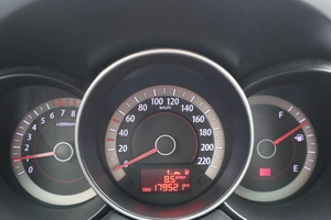 Седан Kia Cerato 2010 года, 780000 рублей, Мирное