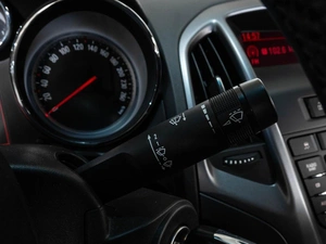 Седан Opel Astra 2014 года, 901000 рублей, Ставрополь