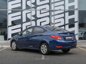 Седан Hyundai Solaris 2016 года, 1100000 рублей, Краснодар