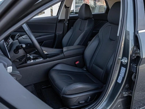 Седан Hyundai Elantra 2023 года, 2070000 рублей, Краснодар