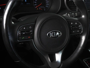 Внедорожник Kia Sportage 2018 года, 2299000 рублей, Красный Пахарь