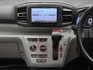 Хетчбэк Daihatsu Mira e:S 2018 года, 649000 рублей, Красноярск