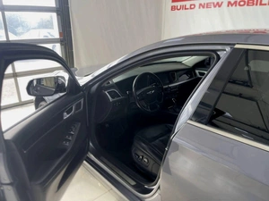 Седан Genesis G80 2014 года, 2000000 рублей, Смоленск