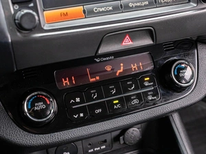 Внедорожник Kia Sportage 2011 года, 1375000 рублей, Краснодар