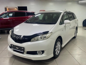 Минивэн Toyota Wish 2010 года, 1349000 рублей, Ачинск