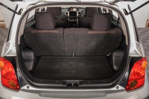 Хетчбэк Toyota Ist 2003 года, 499000 рублей, Томск