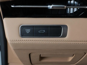 Минивэн JAC RF8 2025 года, 4875000 рублей, Тюмень