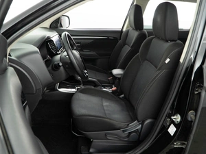 Внедорожник Mitsubishi Outlander 2019 года, 2293055 рублей, Москва