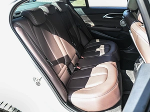 Седан BMW 1 серия 2020 года, 2599000 рублей, Кирилловка
