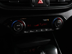 Седан Kia Cerato 2019 года, 1849000 рублей, Аксай