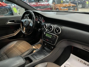 Хетчбэк Mercedes-benz A-класс 2013 года, 1287000 рублей, Солонцы