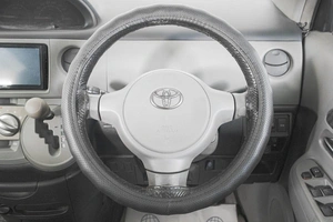 Минивэн Toyota Sienta 2009 года, 609000 рублей, Кемерово