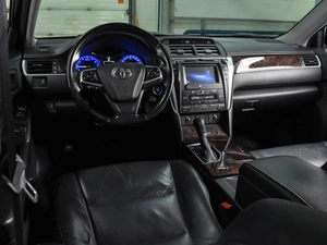 Седан Toyota Camry 2017 года, 3210000 рублей, Воронеж