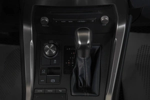 Внедорожник Lexus NX 2017 года, 3879000 рублей, Кемерово