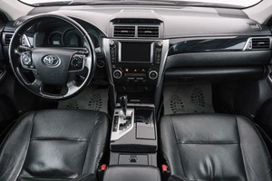 Седан Toyota Camry 2014 года, 1799000 рублей, Красноярск