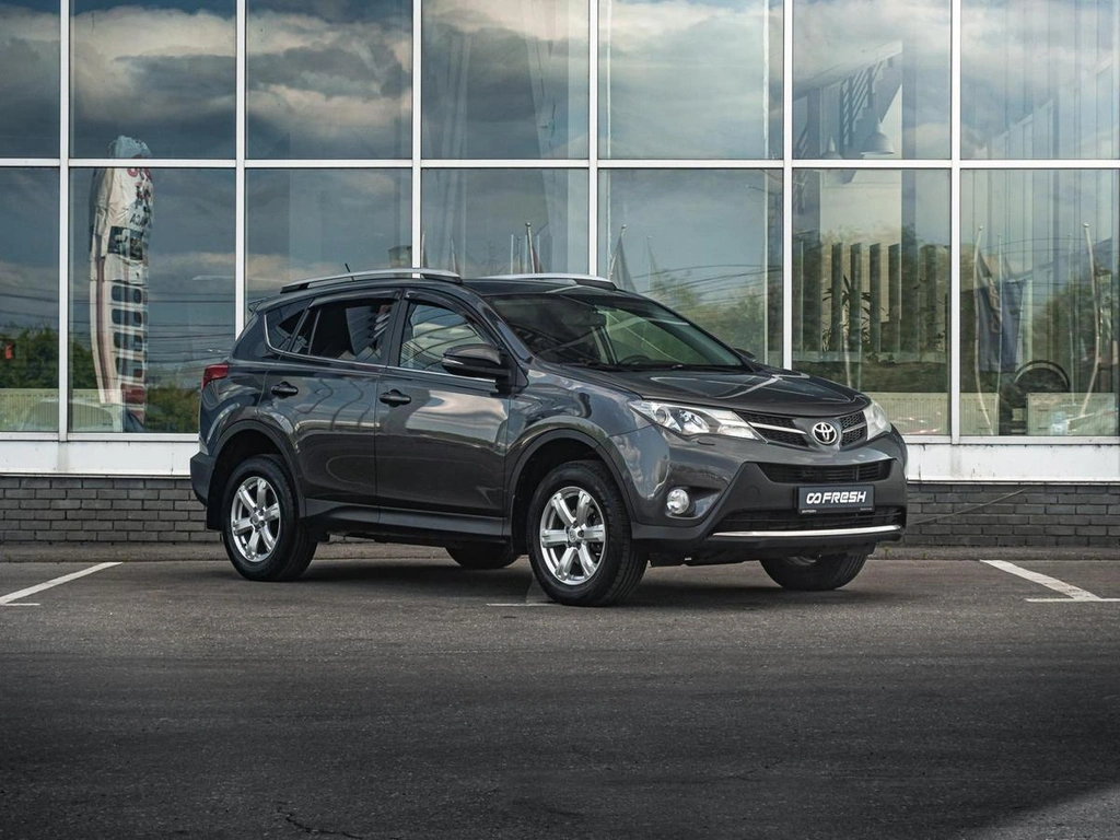 Внедорожник Toyota RAV4 2014 года, 1930000 рублей, Нижний Новгород
