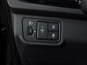 Седан Hyundai Solaris 2021 года, 1665000 рублей, Воронеж