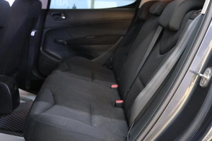 Хетчбэк Peugeot 308 2010 года, 599000 рублей, Омск